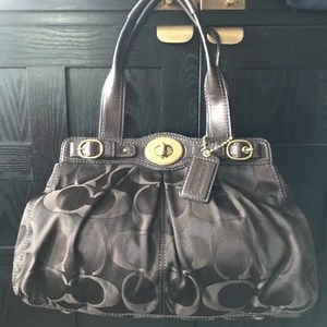 Coach Choco Shoulder Bag E0969-13906